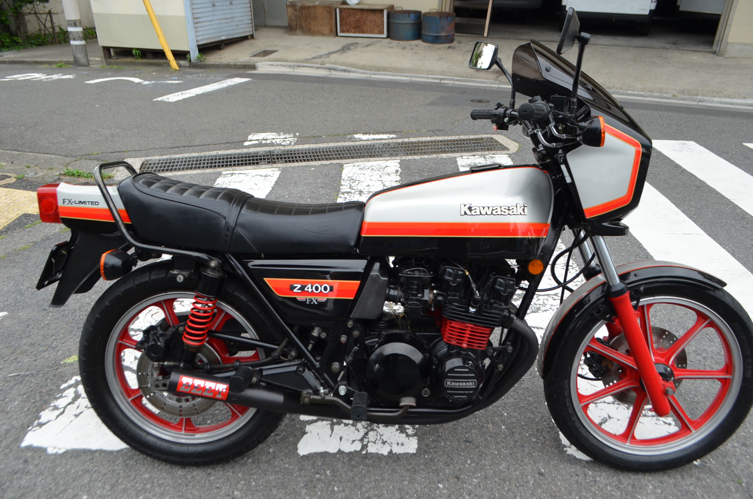 Z400FX E4Aなど限定車 KAWASAKI